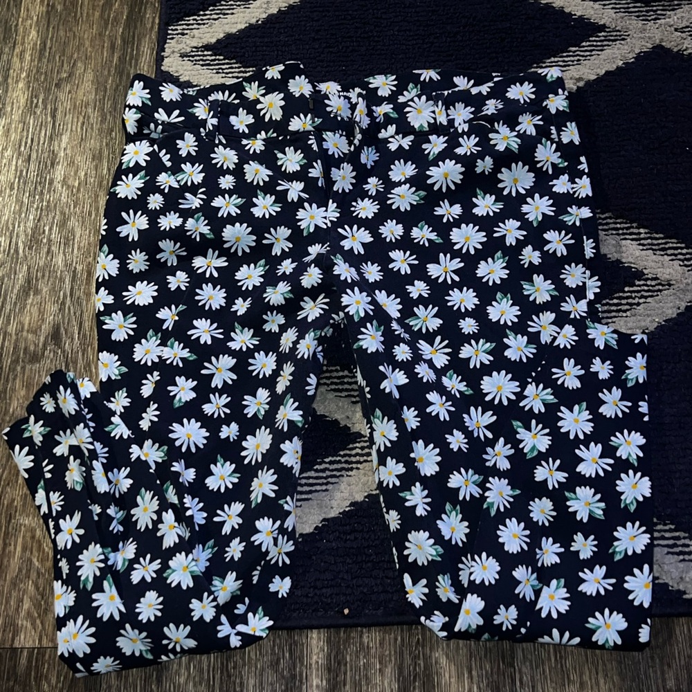 Old Navy Black Floral Pants
